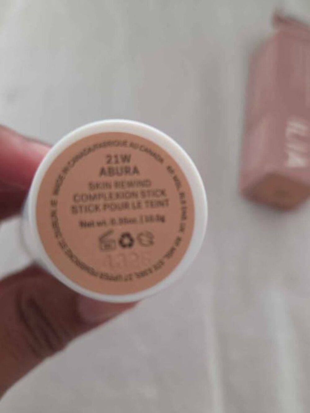 Ilia complexion stick in shade 21W - Picture 3 of 4